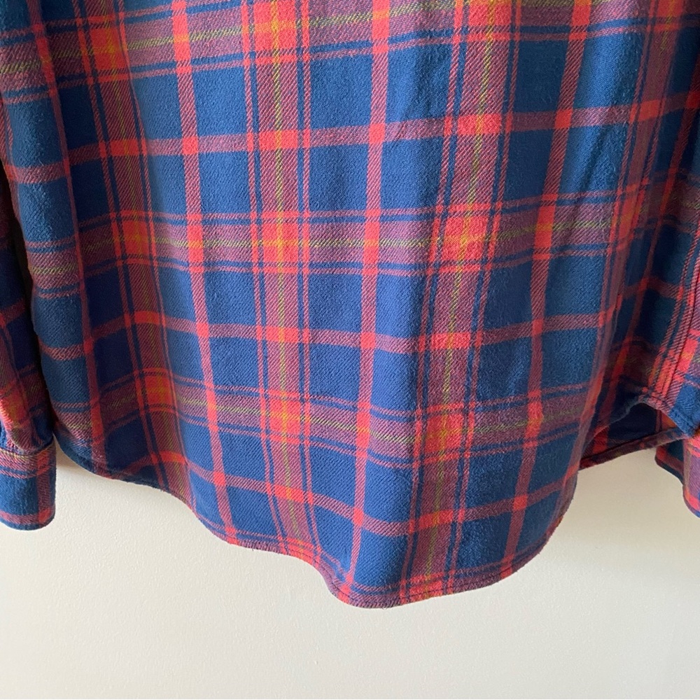 Roots blue and red check flannel shirt blouse size medium womens - Picture 13 of 15